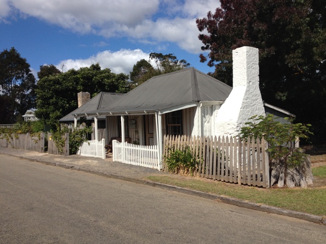 Petticoat Lane, Penola,